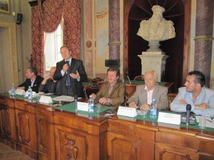 gala_confstmp_220609 008