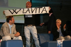 DJ ANICETO E APPLAUDITO SLOGAN DJ ANICETO E APPLAUDITO SLOGAN