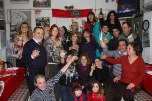 Dirigenti e simpatizzanti della pro Loco brindano nella notte di San Silvestro Dirigenti-e-simpatizzanti-della-pro-Loco-brindano-nella-notte-di-San-Silvestro