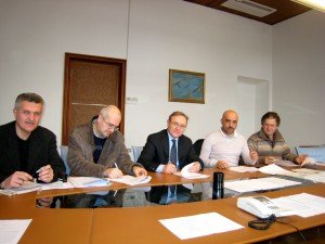 Firma150210c Firma150210c-300x225