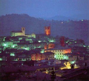 Sarnano-notte-internet