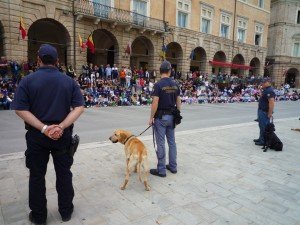 Polizia1-300x225