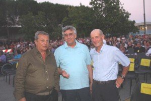 Da sinistra il presidente dell'Unpli regionale Claudio Delli Santi, il primo presidente della Pro Loco Flavio Fusari ed il Maratoneta Lambertucci B-Da-sinistra-il-presidente-dellUnpli-regionale-Claudio-Delli-Santi-il-primo-presidente-della-Pro-Loco-Flavio-Fusari-ed-il-Maratoneta-Lambertucci