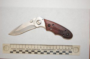 coltello1 coltello1-300x198