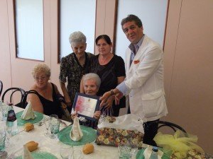 elia_nonna_centenaria_1 elia_nonna_centenaria_1-300x225