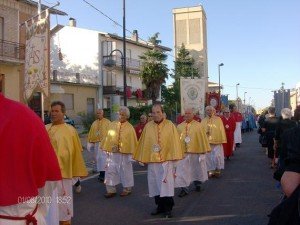 Colmurano - processione confraternite Colmurano-processione-confraternite