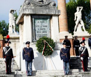 celebrazione_caduti_04 celebrazione_caduti_04-300x253