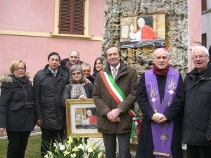 inaugurazione lapide papa 017 inaugurazione-lapide-papa-017-300x225