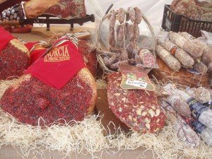 OLYMPUS DIGITAL CAMERA salumi-norcia