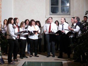 unifestival11_3_coro_unimc_pzzo_buonaccorsi unifestival11_3_coro_unimc_pzzo_buonaccorsi-300x225