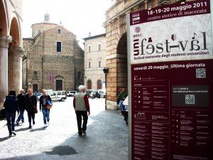 unifestival2011_01-300x225