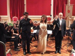 Direttore-Luca-Mengoni-Soprano-Paola-Antonucci-Attore-Giovanni-Moschella