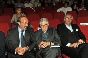 FABIO ZAVATTARO CRONACA RAI 1 (1) FABIO-ZAVATTARO-CRONACA-RAI-1-1-300x200