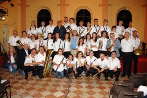 bandatreia01-300x200