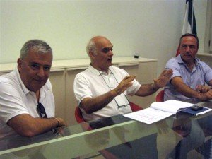 Alfredo Di Lupidio, il sindaco Massimo Mobili e Giovanni Corallini foto-conf-stampa-approvazione-bilancio-rossini-003-300x225