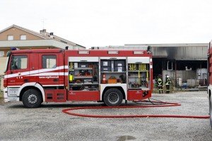 Incendio Montelupone Bongelli Argenti (6) Incendio-Montelupone-Bongelli-Argenti-6-300x199
