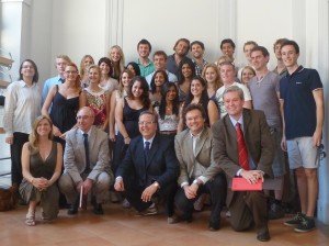 studenti_murdoch_uni_e_rettore