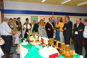 Apimarche-Stand-espositivi-2-300x201