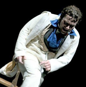 FRAGILE-SHOW-Foto-di-scena-IMG_1485-1-297x300