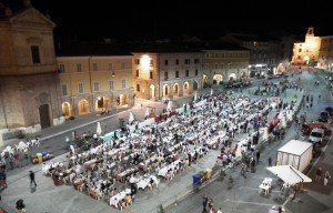 Cena Cena