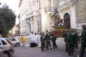 processione san giuliano2 processione-san-giuliano2-300x199