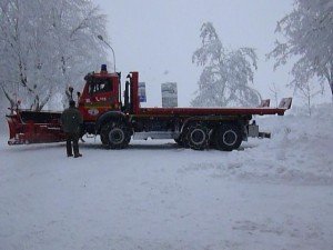 15-Vigili-del-Fuoco-di-Bolzano-a-Cingoli-Viale-G.Valentini-06-02-12-Foto-Principi-Armando.-300x225