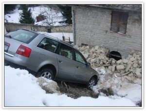 Crollo-muro-10-300x229
