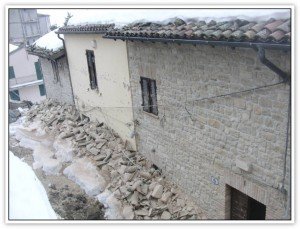 Crollo-muro-9-300x229