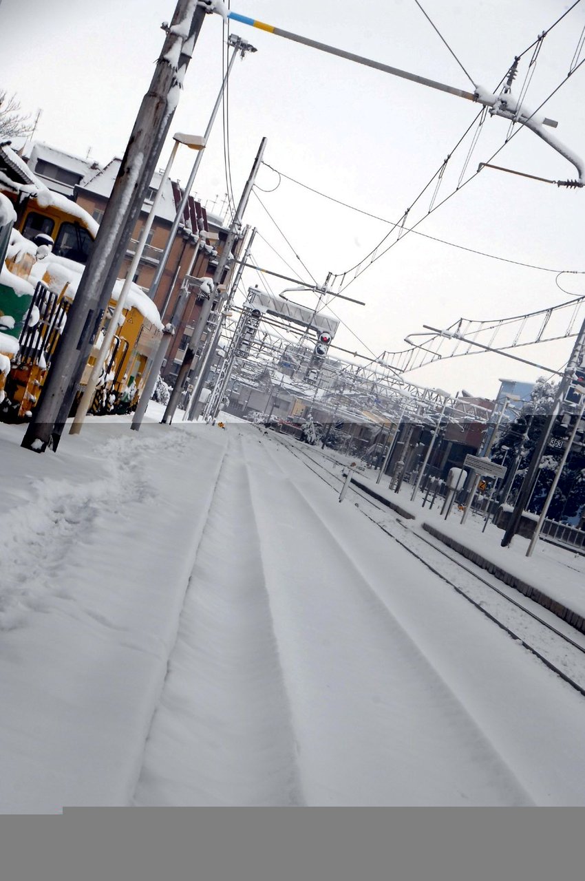 I binari della stazione di Civitanova (foto di Roberto Vives)