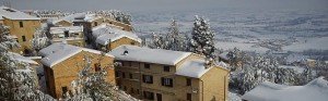 Montelupone-Neve-11feb12-300x93