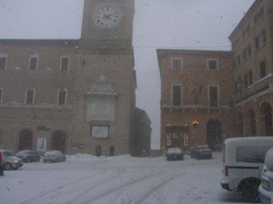Neve-10feb12-Macerata-7-300x225