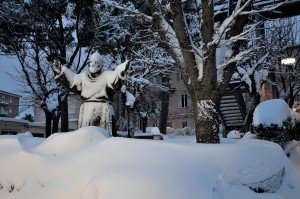 Neve-a-Macerata-foto-di-Andrea-Ginestra-9-300x199