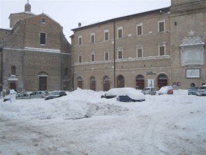 Neve-a-Macerata-foto-di-Gabor-Bonifazi-8-300x225