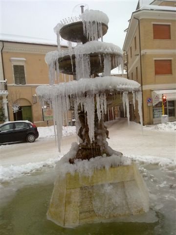 Neve a Potenza Picena, foto di Stefano Meriggi (2) Neve-a-Potenza-Picena-foto-di-Stefano-Meriggi-2