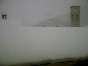 Neve5feb-Esanatoglia-Andrea-e-Martina-1-300x225