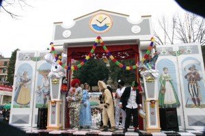 AA-Un-carro-partecipante-al-carnevale-2011-300x199