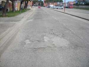 via-verga-davanti-ai-vigili2-300x225