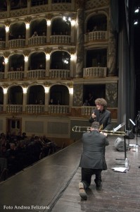 L'orchestra chiede a Massimo Morgante di suonare Lorchestra-chiede-a-Massimo-Morgante-di-suonare