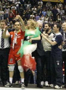Simona-Sileoni1-221x300