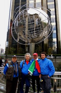 OLYMPUS DIGITAL CAMERA Ulderico-a-New-York-4-196x300