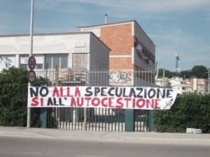 ex-liceo-striscione