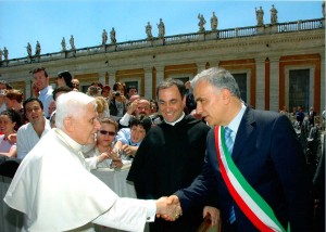 padre luciano padre-luciano