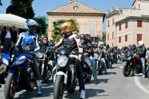 2-wheels-4-benefit-2011a-300x200