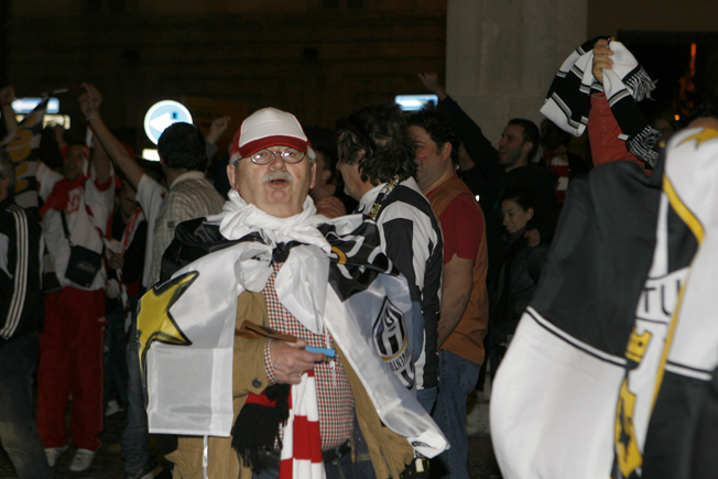 Festa-Juventus-Piazza-della-Libertà-Macerata-1