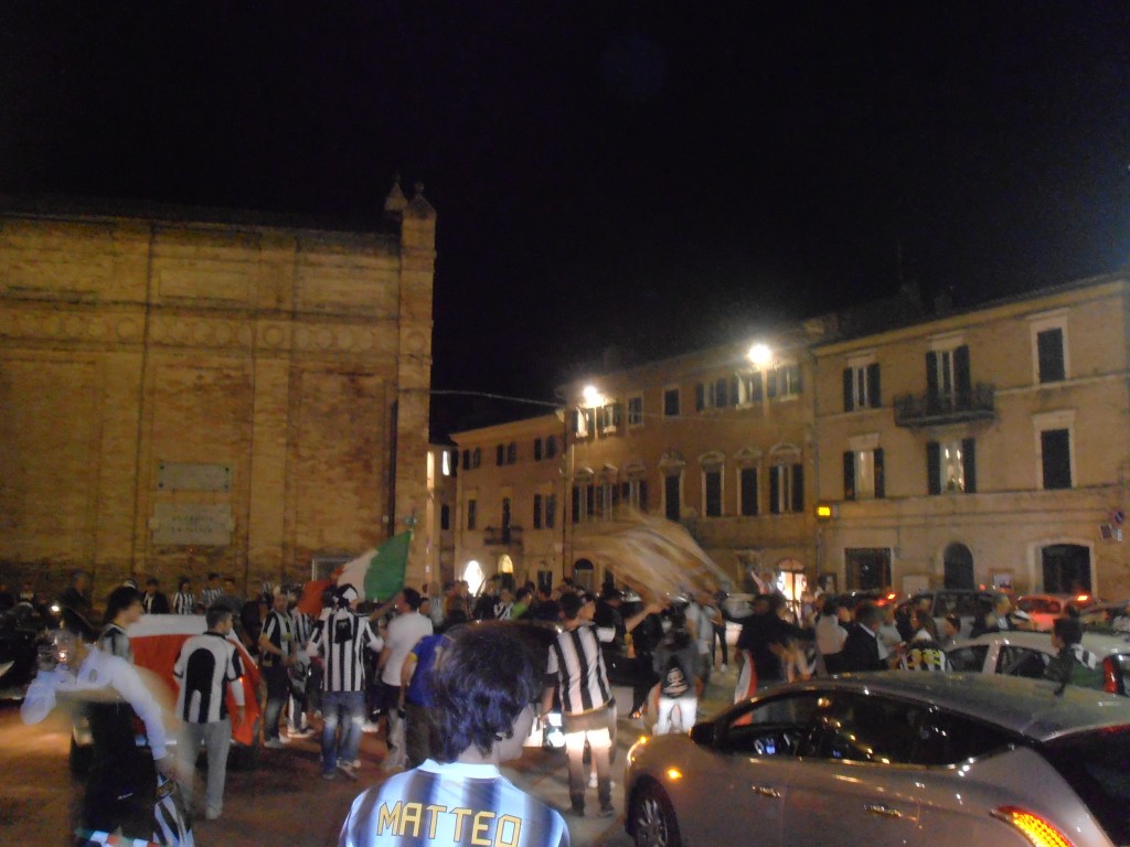 Festa-scudetto-a-Recanati-2-1024x768