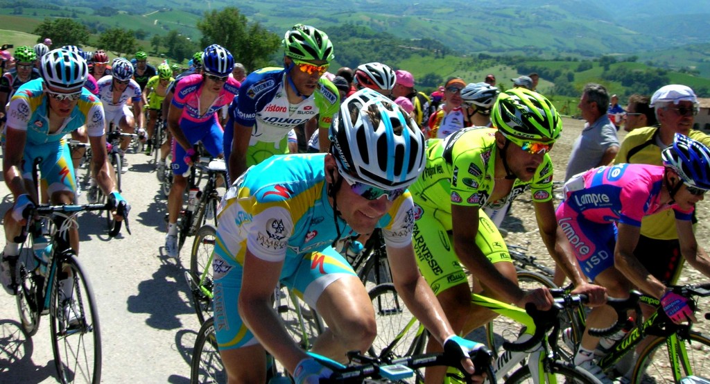 GirodItalia_11-05-12_Foto_7_di_Paolo_Cruciani-1024x554