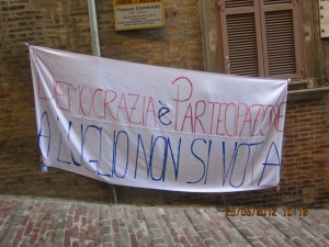 Sit in di protesta (7) Sit-in-di-protesta-7-300x225