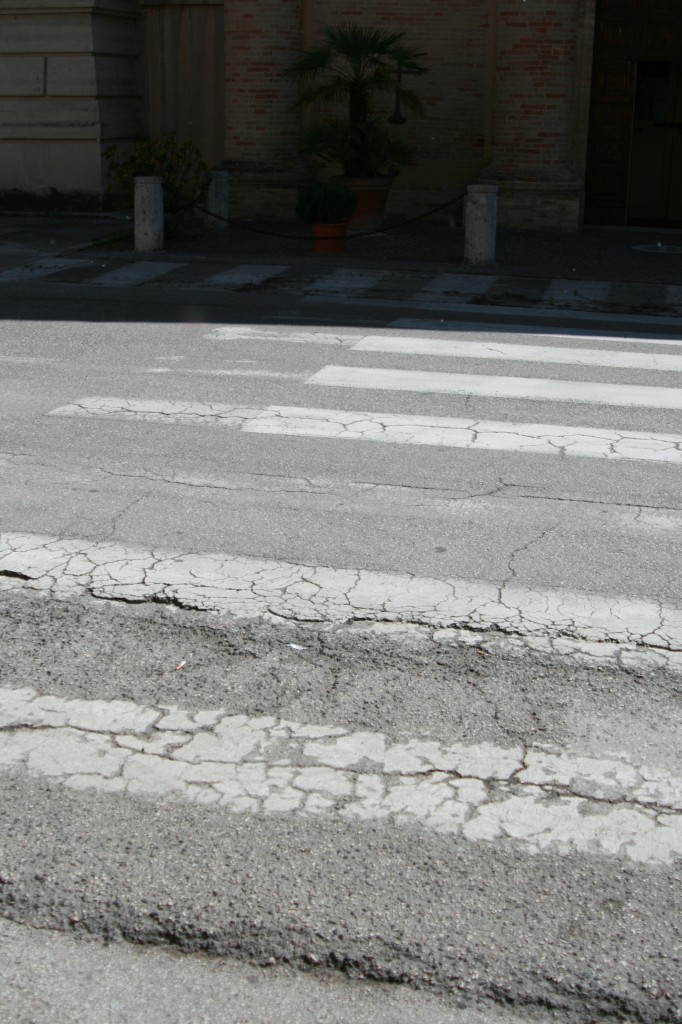 Strada-a-Villa-Potenza-1-682x1024