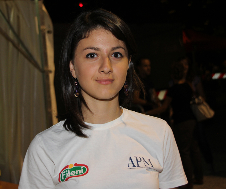12- Valentina con il suo sorriso convince tutti 12-Valentina-con-il-suo-sorriso-convince-tutti
