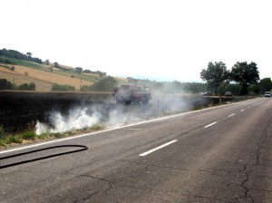 Incendio-sulla-Cingolana-5-300x224